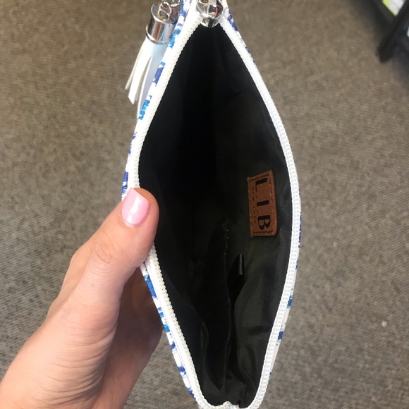 ❌END OF SUMMER SALE❌Tassel Wristlet - Picture 5 of 5